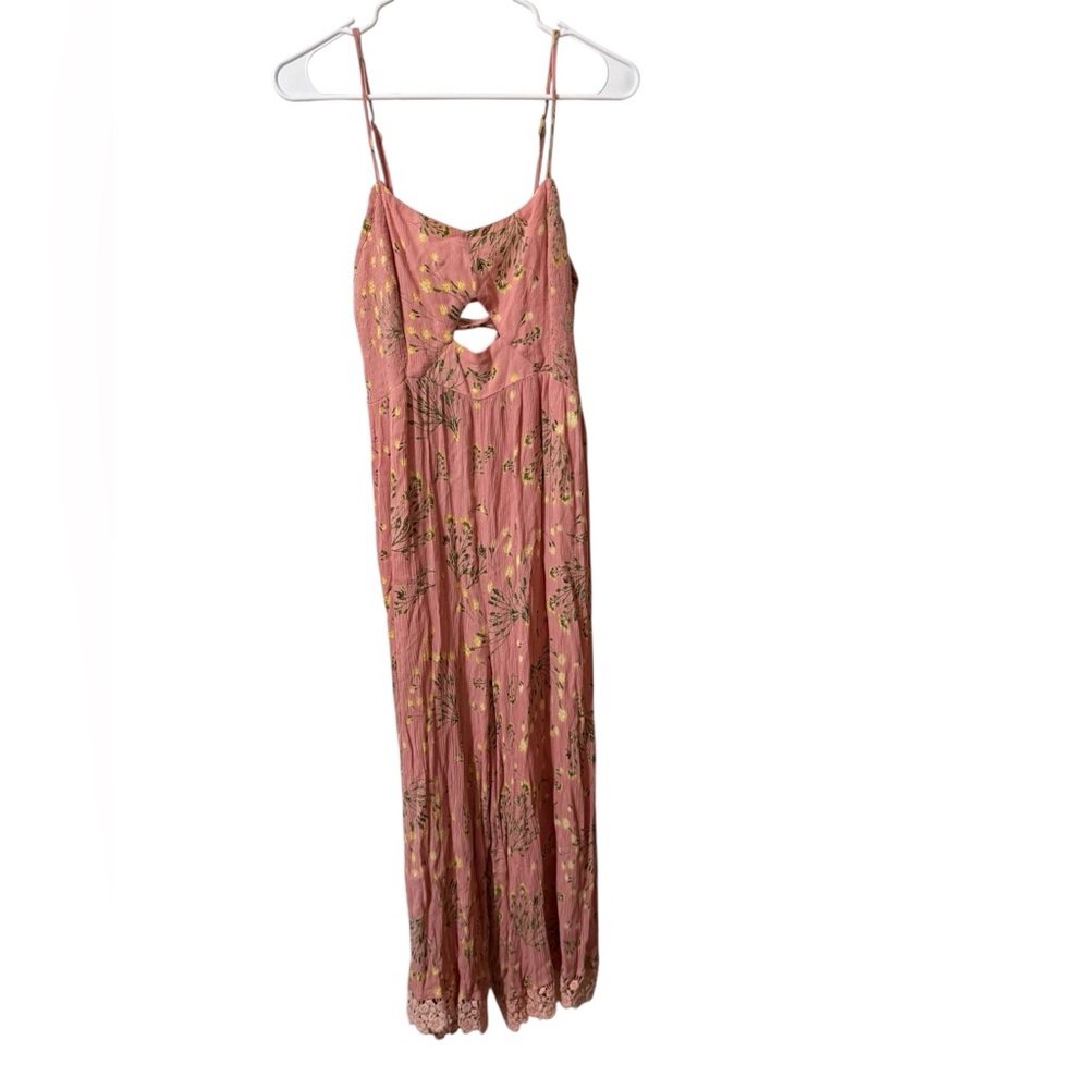 Boutique Pink Floral Jumpsuit Cutout Front Lace Up Back Sz M